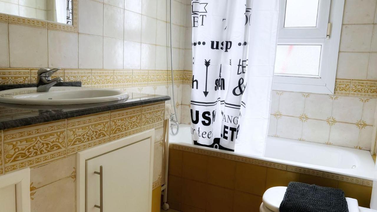 Centrica Y Amplia Vivienda Turistica Con Wifi Apartment Билбао Екстериор снимка